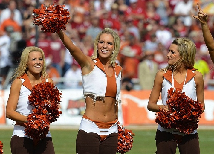 11 Jaw-Dropping Reasons Why Texas Has The HOTTEST Fans In College Football